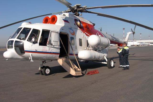 Чтобы спасти пациентов, оренбургские врачи 56 раз поднимались в воздух на вертолете